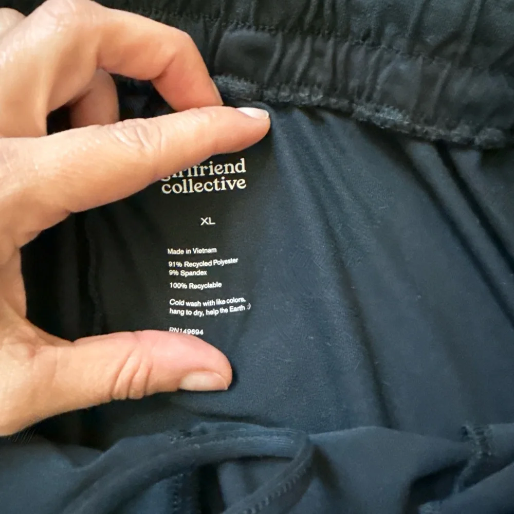 girlfriend collective Black Elastic Waist Joggers XL - Picture 2 of 4